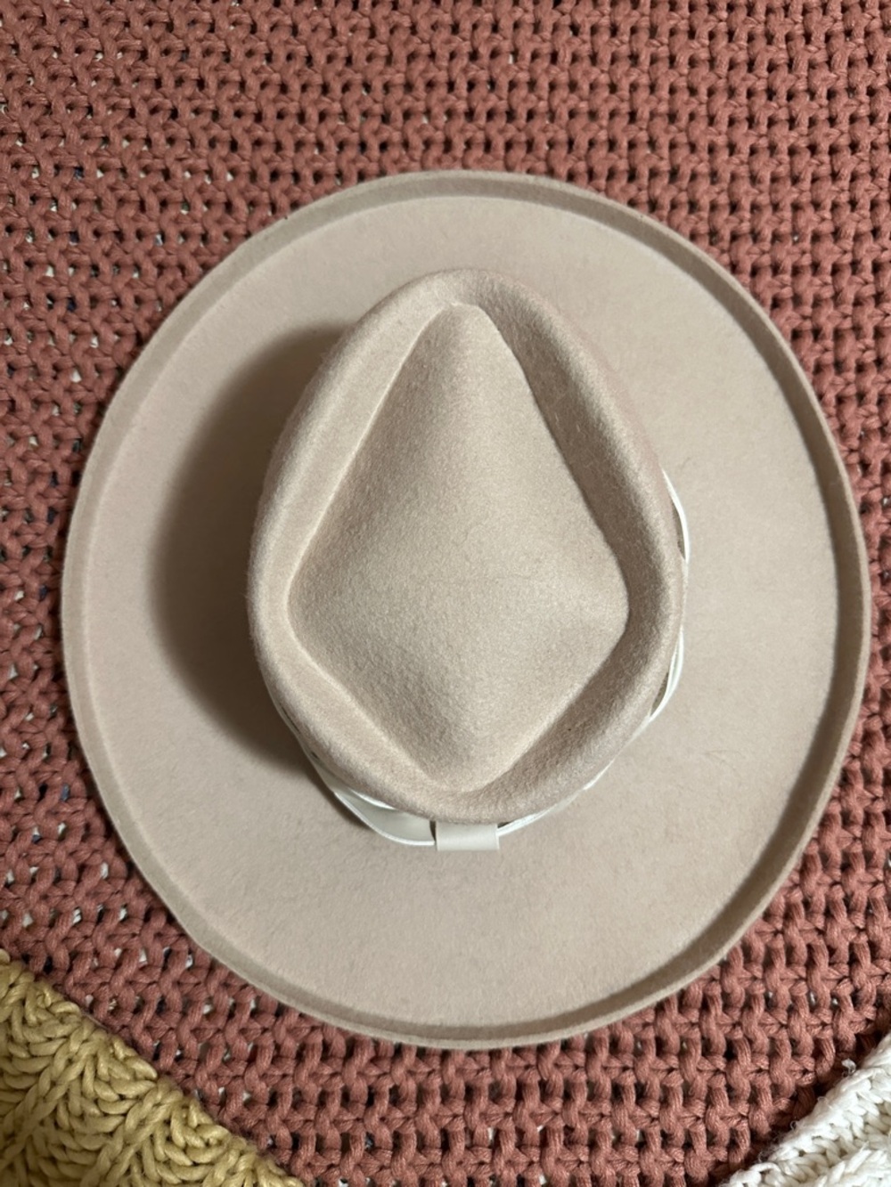 Classic Women Felt wide brim hat in Beige - Shyanne